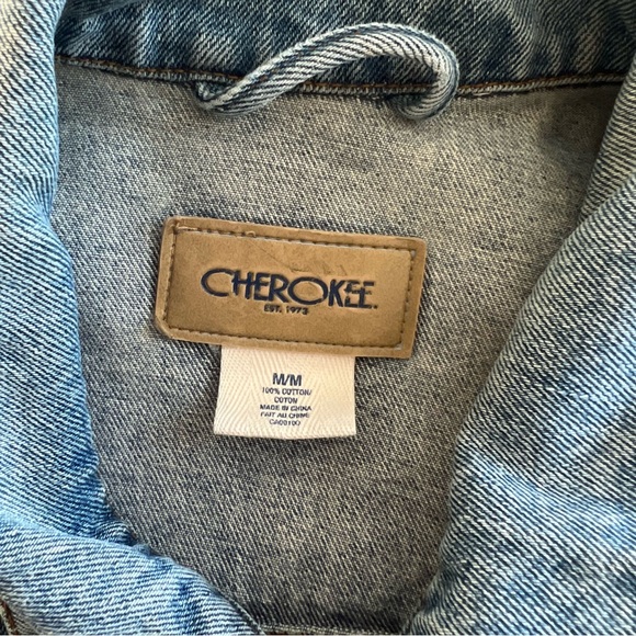 Cherokee Vintage Jean Jacket - Picture 2 of 9